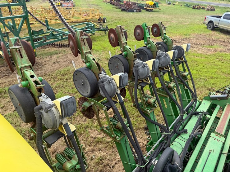 john-deere-1790-image-173