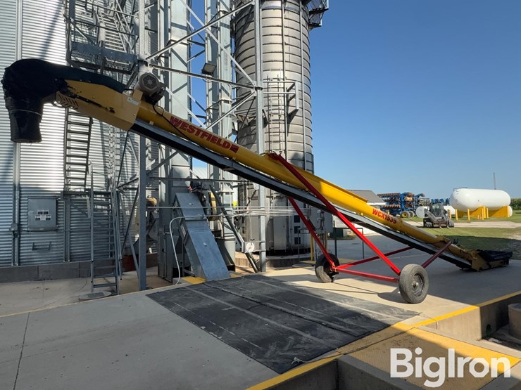 westfield-wcx1535-electric-belt-conveyor-image-5