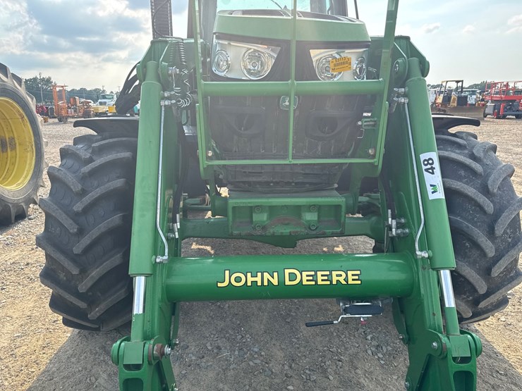 john-deere-6125m-image-31