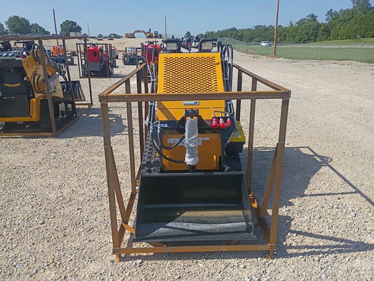 #l66-012-•-2026-agt-mx-crt23-mini-skid-steer-image-7