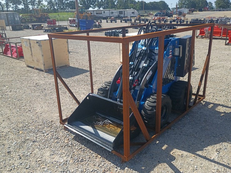 #l66-010-•-2026-agt-mx-mrw14-mini-skid-steer-image-4