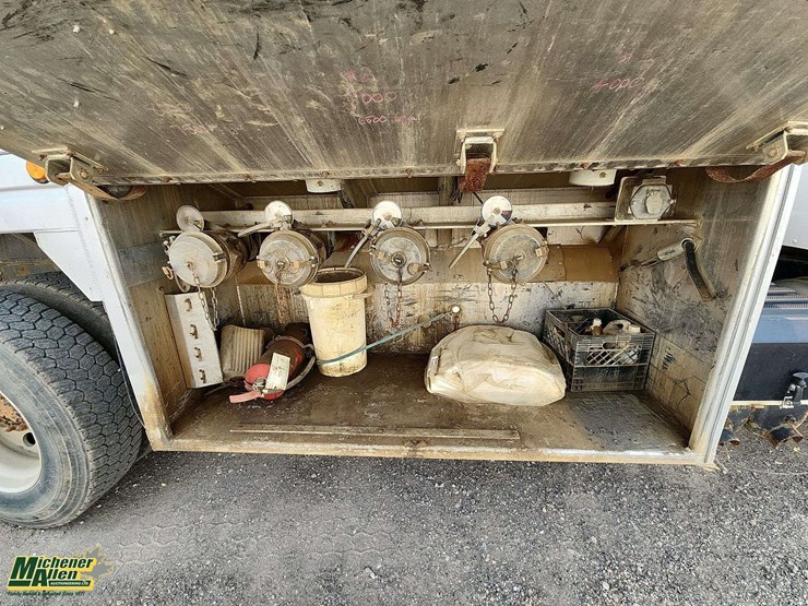 2006-peterbilt-378-image-27