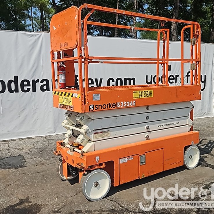 2019 SNORKEL S3226E