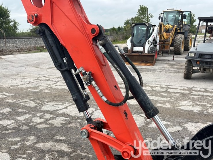 2022-kubota-u35-image-18