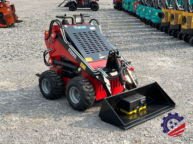unused-2026-future-ft-323tz-skid-steer-loader-mini-skid-steer-image-9
