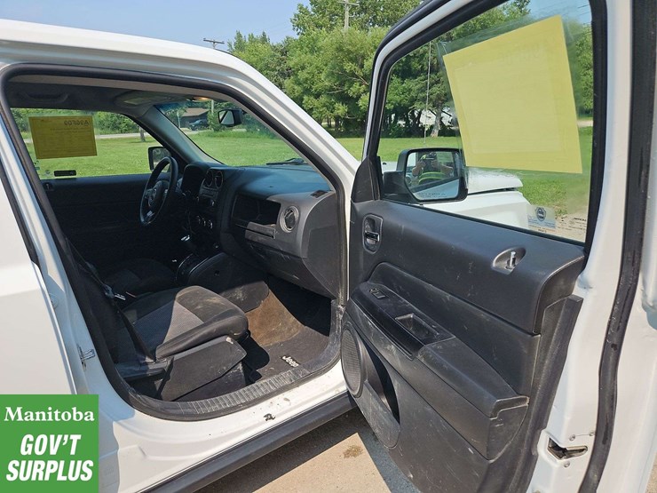 2015-jeep-patriot-image-24