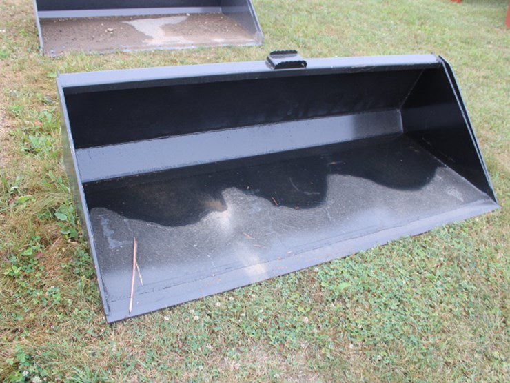 #7985-•-78-in-bucket-with-single-blade-image-2