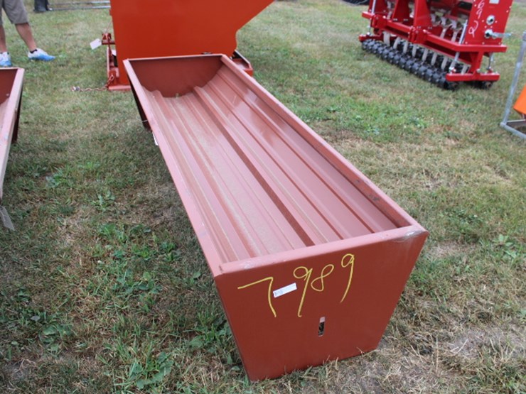#7989-•-cattle-feeder-image-1