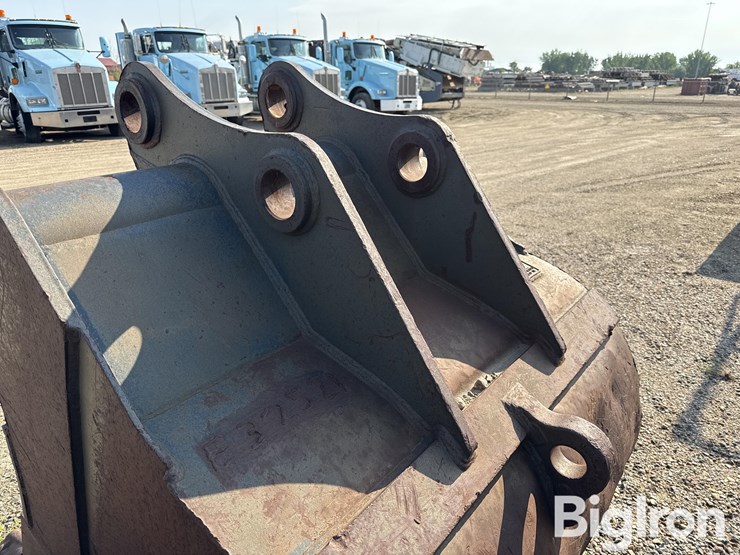 hensley-excavator-bucket-image-11