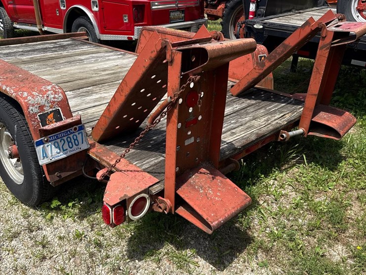 #26-•-13-foot-ditch-which-dual-axle-trailer-image-4