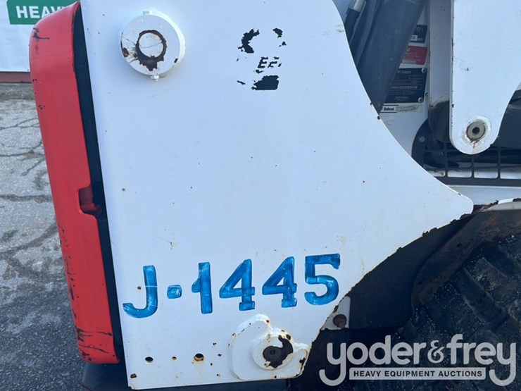 2020-bobcat-t870-image-9