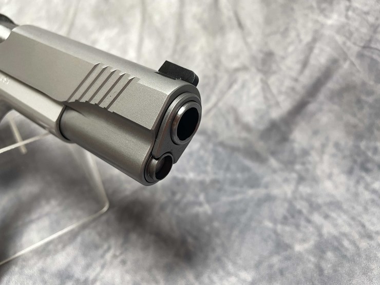 #10857-•-kimber-model-1911,-45-auto-semi-auto-pistol,-sn:-ky084374-image-8