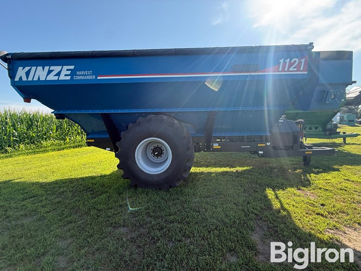 2022-kinze-1121-image-4
