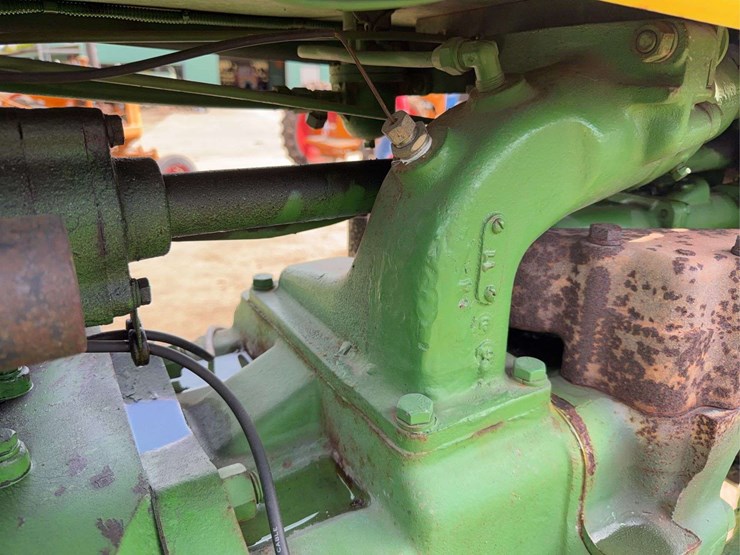 john-deere-730-image-33