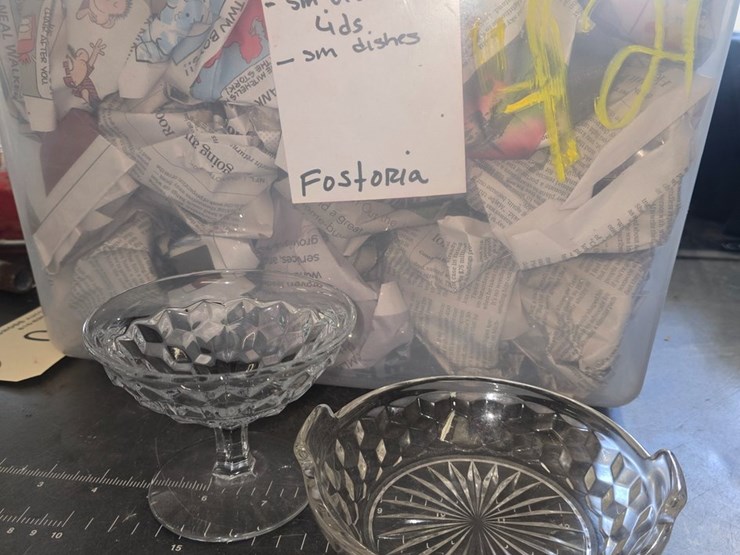 #421-•-tote-of-fostoria-image-1