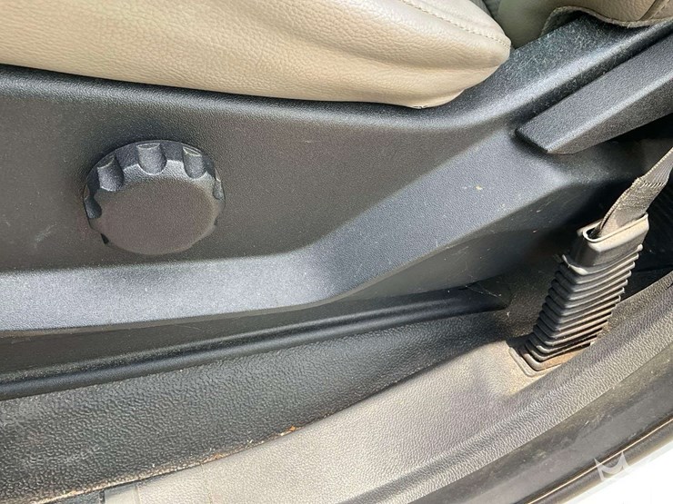 2018-ford-f350-image-13