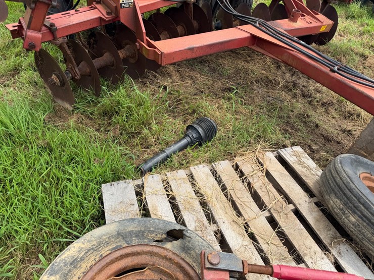 case-ih-3950-image-53
