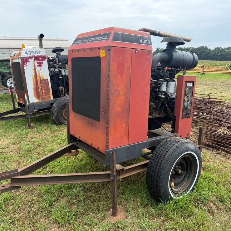 CASE IH 4390