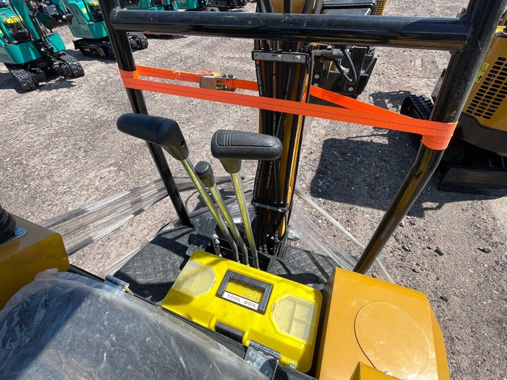 #2466-•-unused-2026-rt15r-ats-mini-excavator-image-15