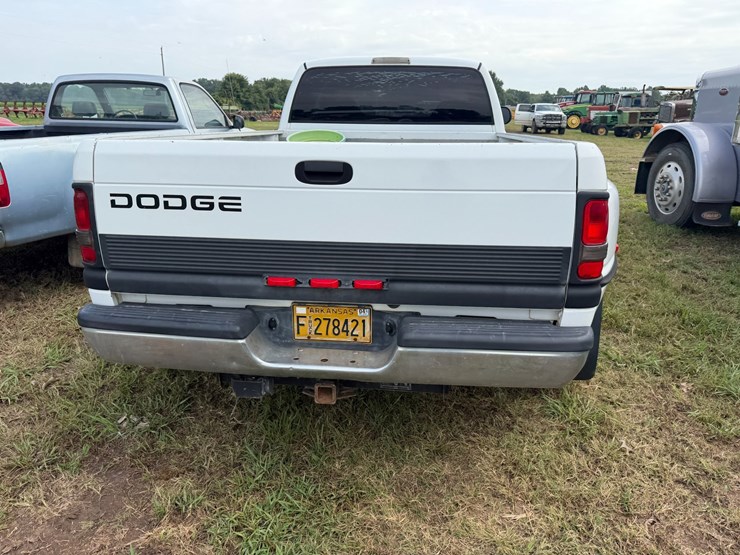 1998-dodge-ram-3500-image-16