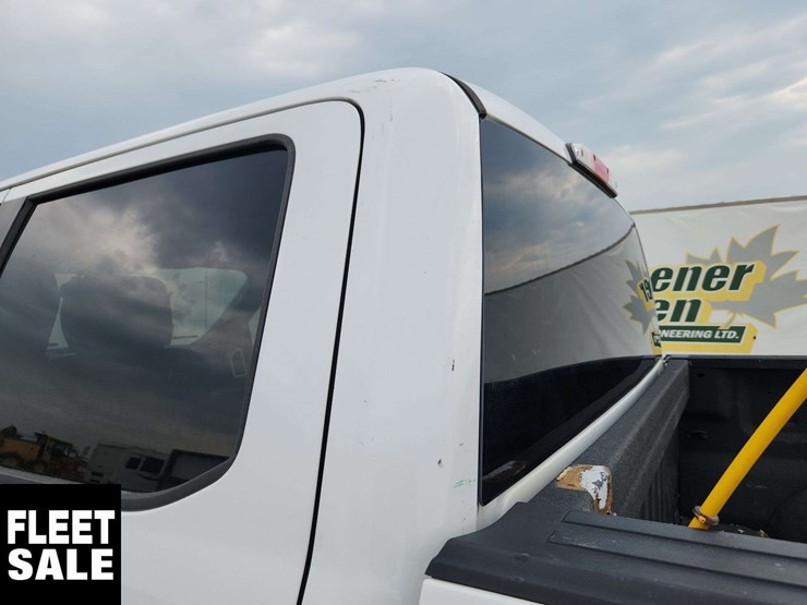 2019-ford-f150-image-37