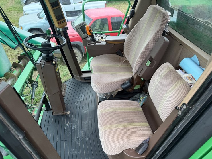 2011-john-deere-9770-sts-image-112