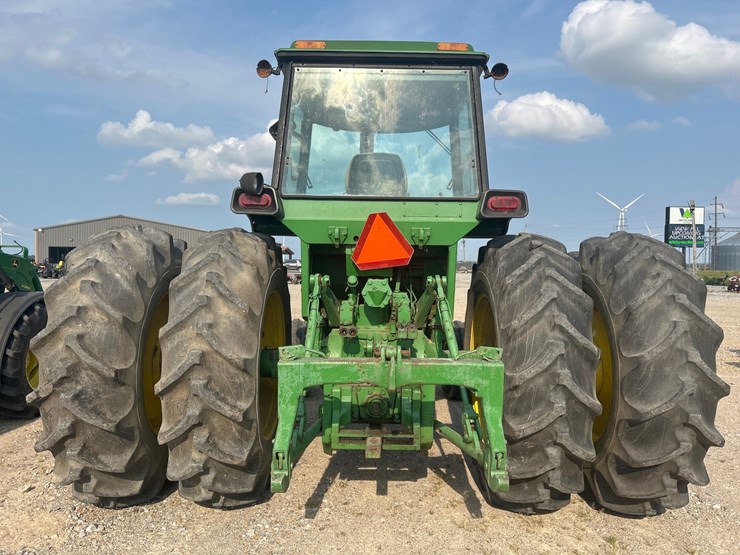 john-deere-4630-image-11