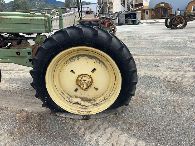 john-deere-model-a-image-10
