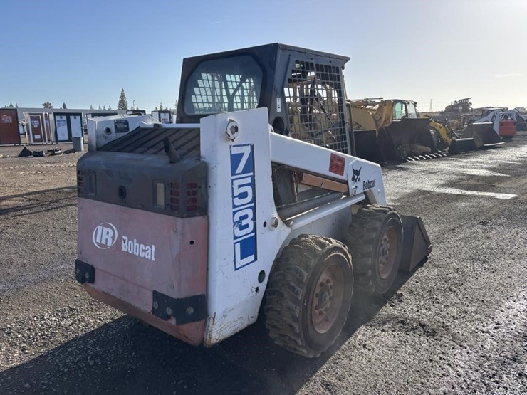 1994-bobcat-753l-image-3