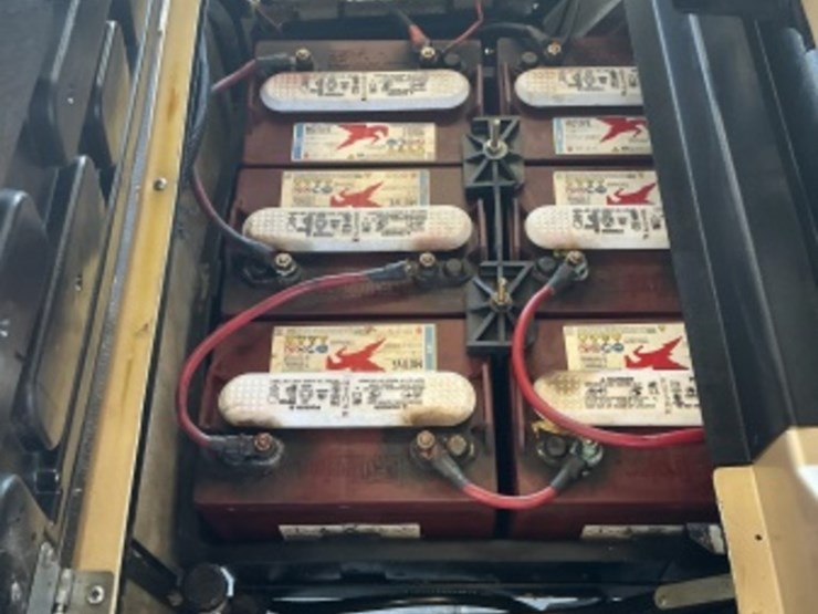 2012-star-48-4sf-rw-utility-cart-image-9