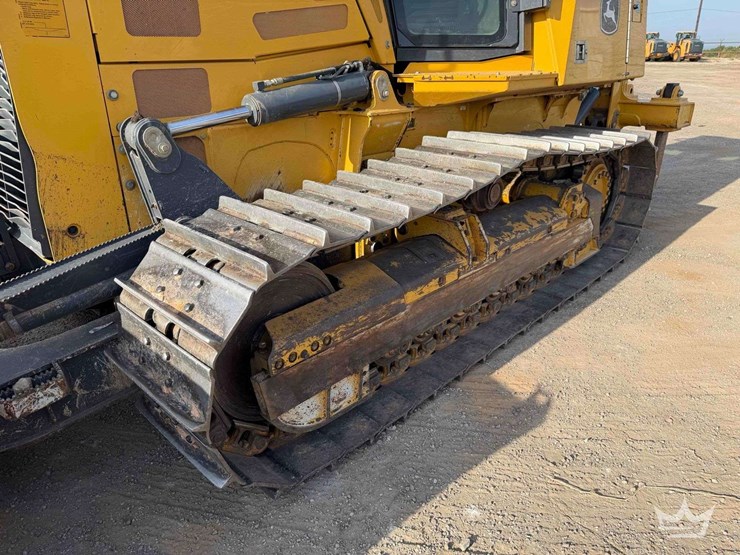2020-deere-700k-xlt-image-70