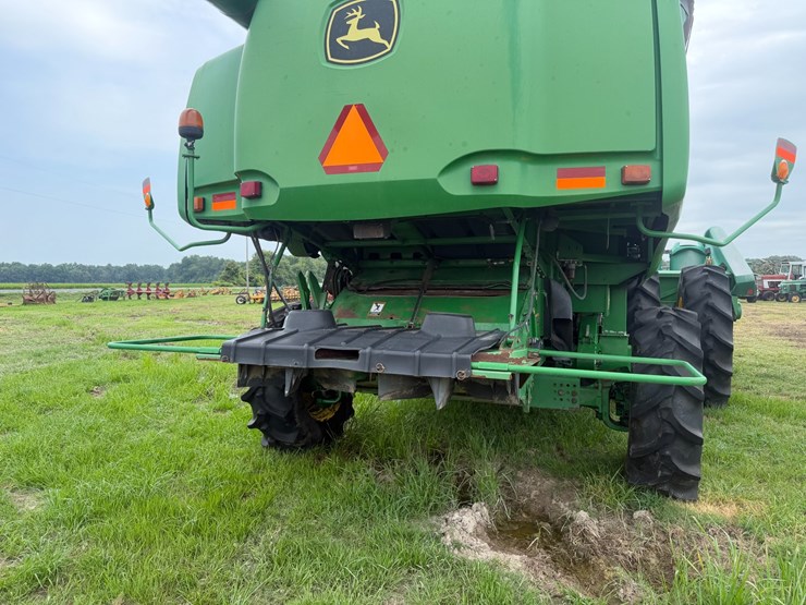 2011-john-deere-9770-sts-image-13