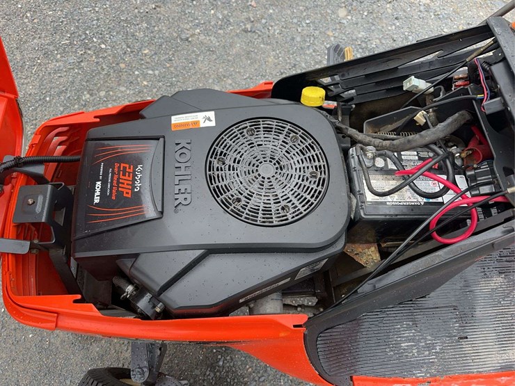 kubota-t2380-image-15