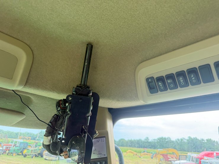 2011-john-deere-9770-sts-image-120