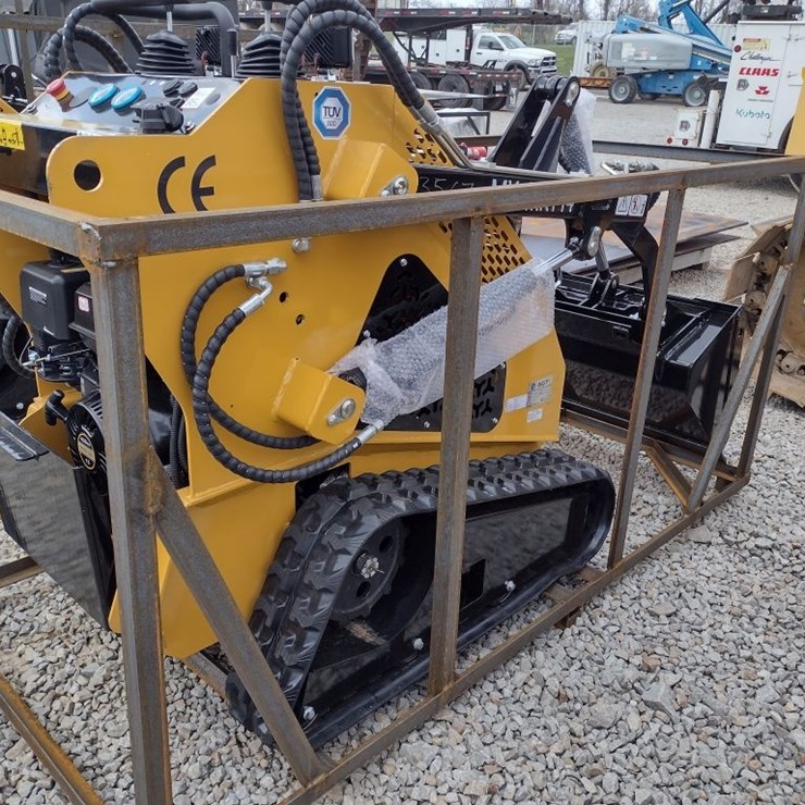 AGT MX-MRT14 Compact Track Loader (QEA 3567)