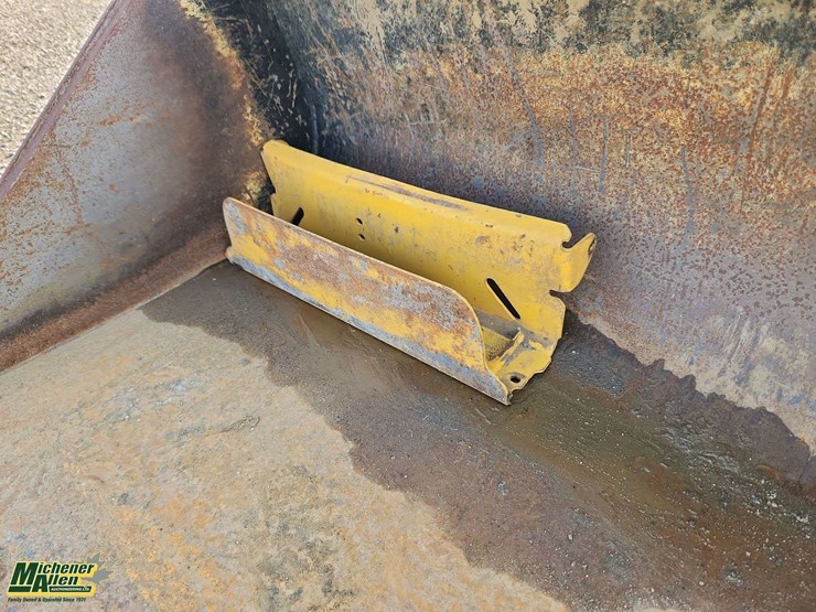 2024-deere-325g-image-20
