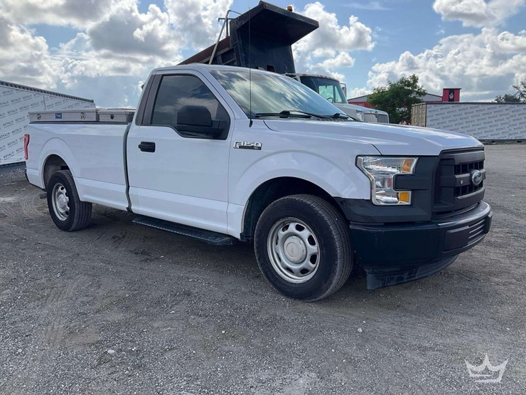 2017-ford-f150-image-2