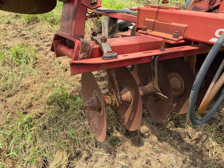 case-ih-3950-image-37