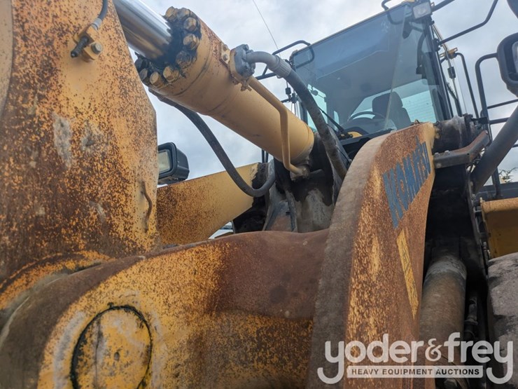 2015-komatsu-wa500-7-image-10
