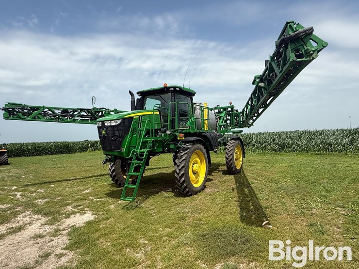 2020-john-deere-r4038-image-13