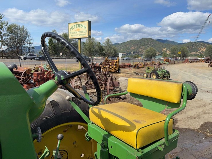 john-deere-730-image-39