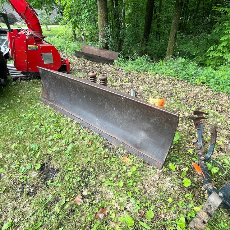 #6113 • Plow Attachment