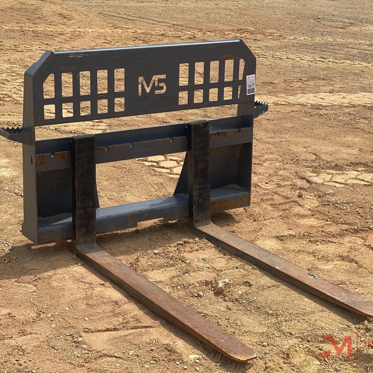M5 48" FORKS SKID STEER ATTACHMENT