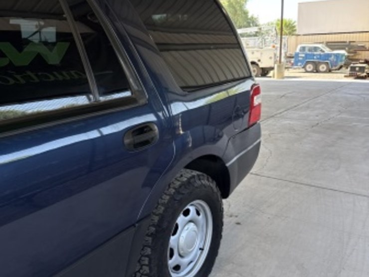2015-ford-expedition-image-5