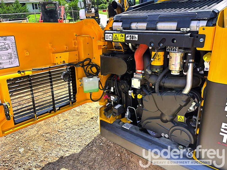2026-jcb-215t-image-5