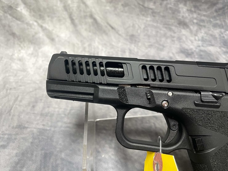#10832-•-combat-armory-ca-19-glock-clone-,-9mm-luger-semi-auto-pistol,-sn:-99005894-image-8