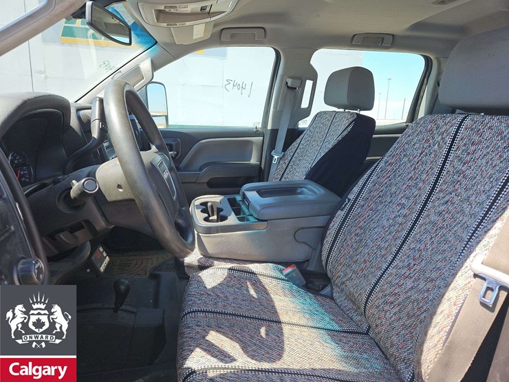 2015-gmc-sierra-2500hd-image-13