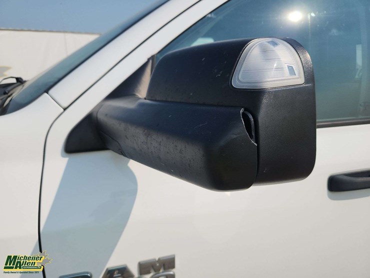 2014-dodge-2500-image-36