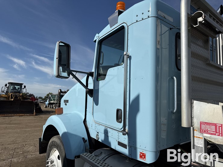 2007-kenworth-t800-image-9