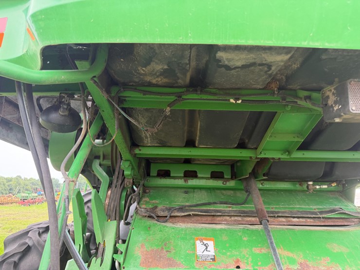 2011-john-deere-9770-sts-image-41